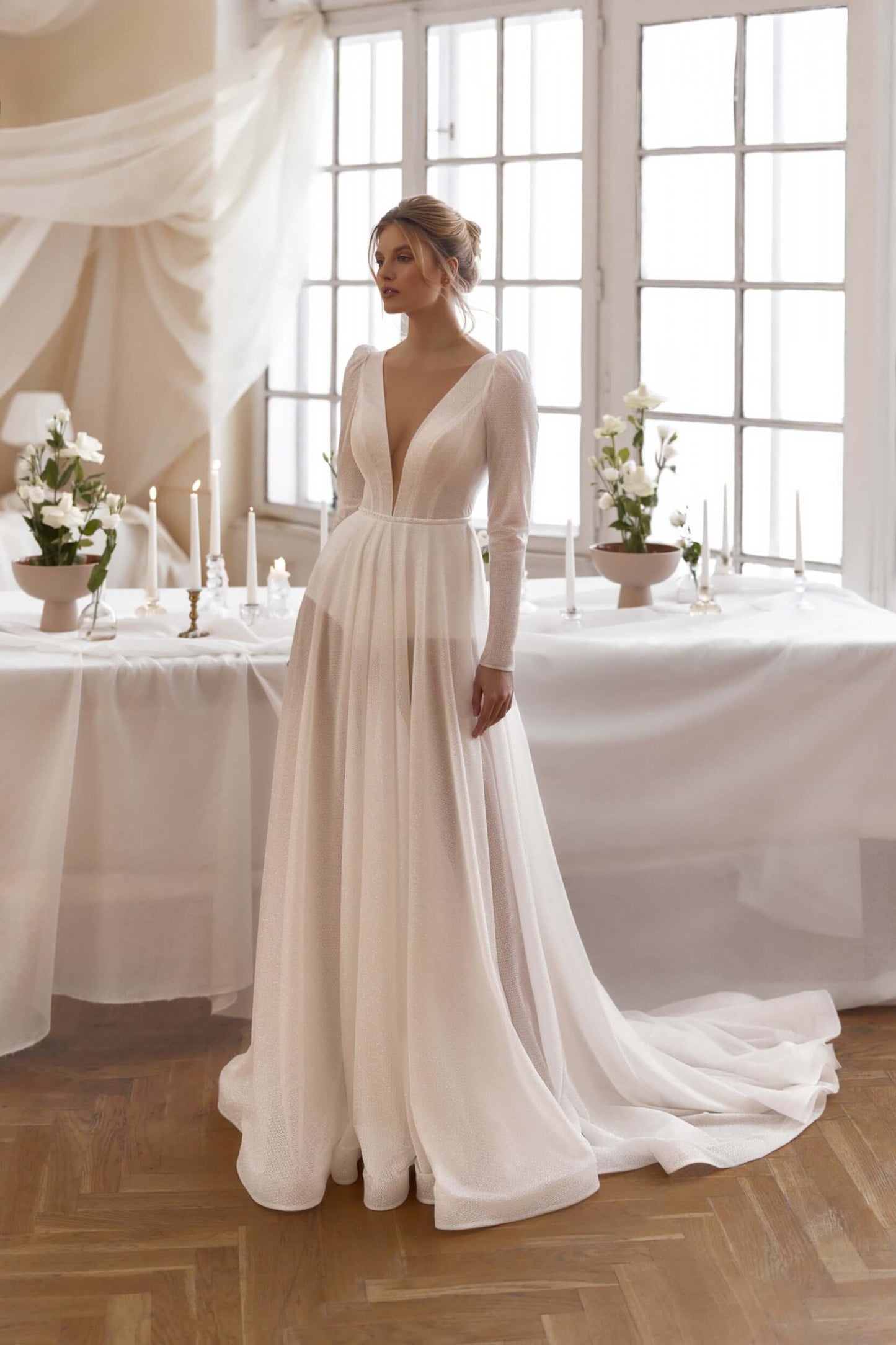 braut im modernen jumpsuit brautkleid