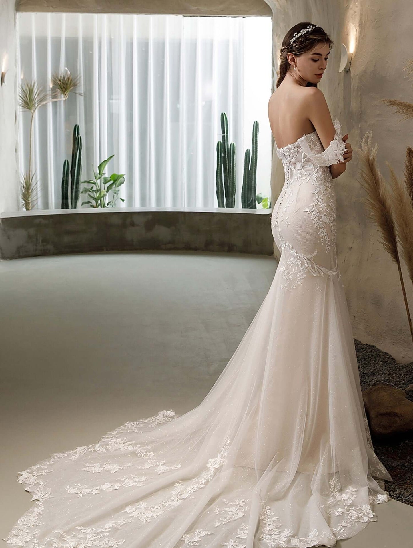 meerjungfrauen hochzeitskleid mit langer schleppe